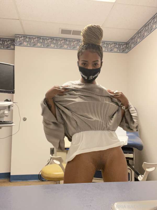 Guess who got a check up 😇 3