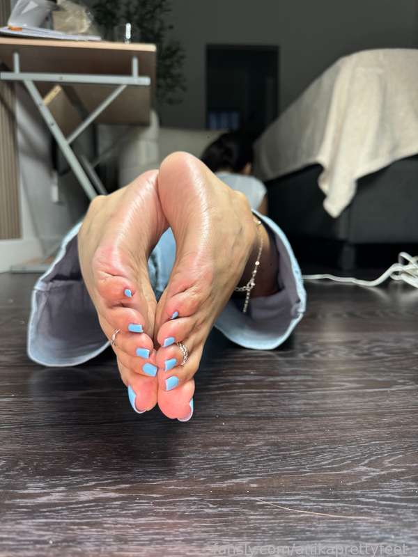 Anikaprettyfeet_ - Fansly - 27 Jun, 2025 2