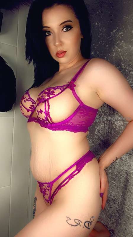 Fallenthorns - Onlyfans - 17 Jun, 2025