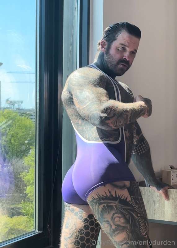 I love singlets 3