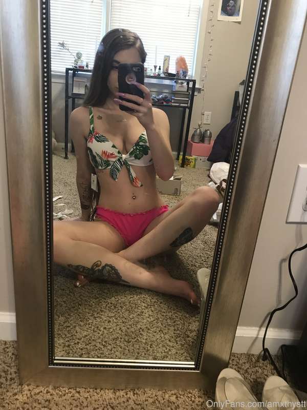 New bikinis ✨ 1