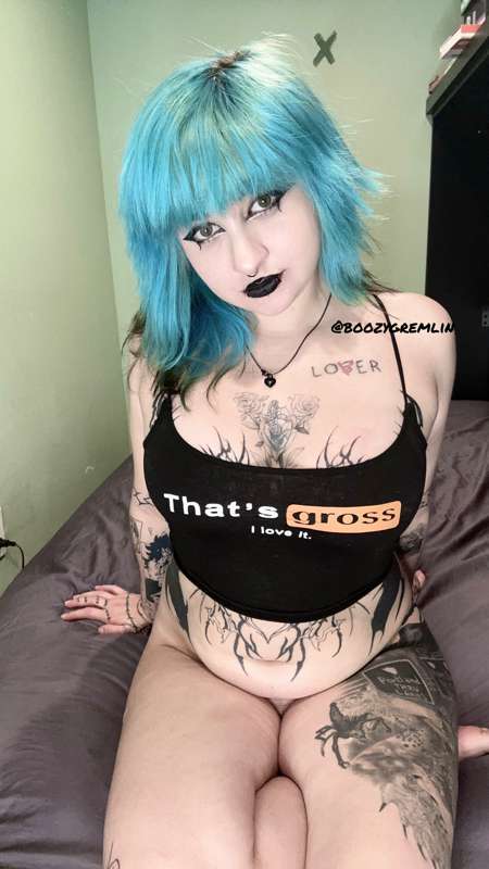 Boozygremlinx - Fansly - 04 May, 2023 3