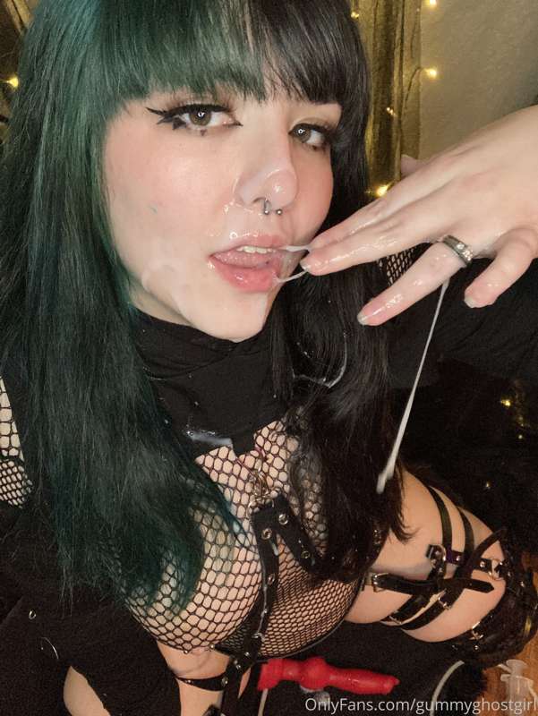 Why do I look so pretty with cum all over my face? 👅 14