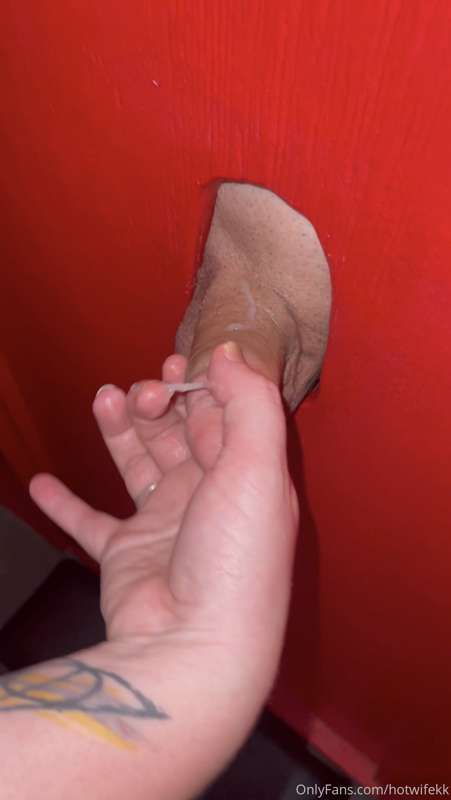 Sending out my new gloryhole video shortly! 
**New fans that.. 2