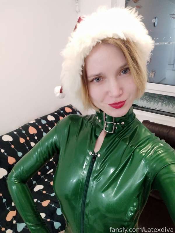 Latexdiva - Fansly - 23 Dec, 2022 4