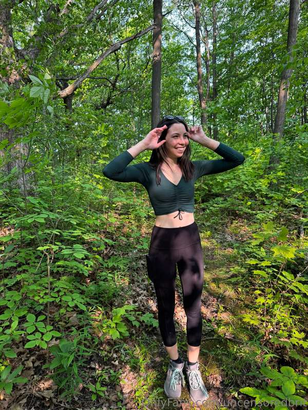 y’all already know there’s a video to go along with my hike ..