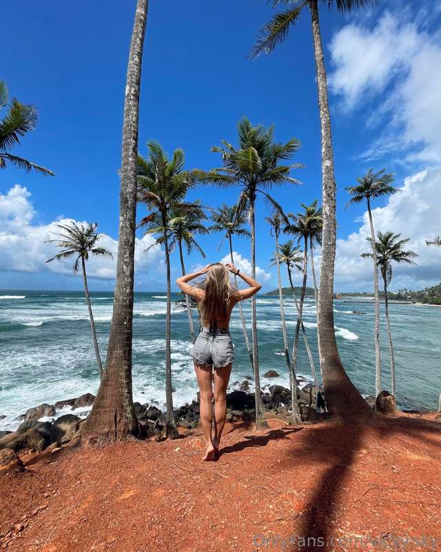 Sex on the beach 🏝️  2