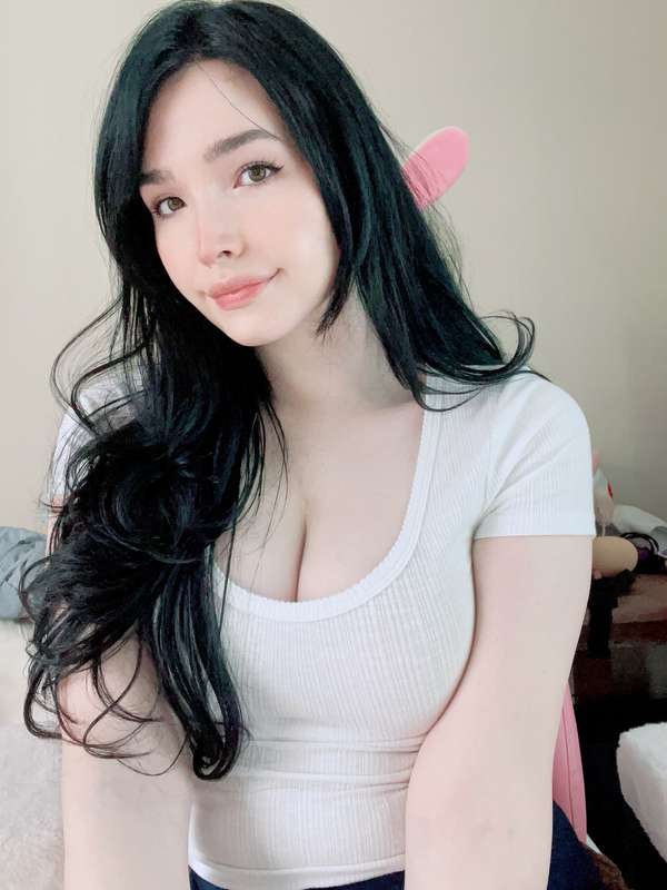 Can we go out for coffee? I just woke up 🥱
(Whenever I throw.. 1