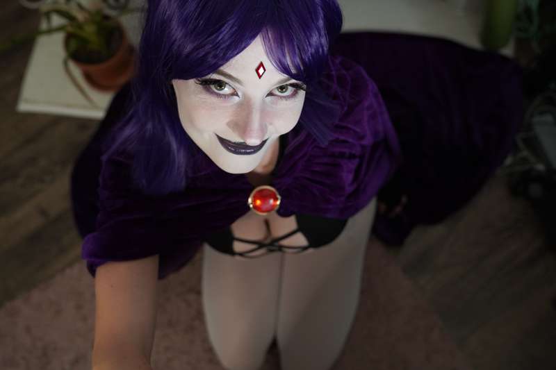 SEXY RAVEN cosplay picsss, lewds only, but still so hot 25