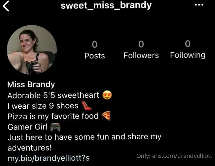 I have a surprise for everyone 🎉 I'm back on IG!

@/sweet_mi..
