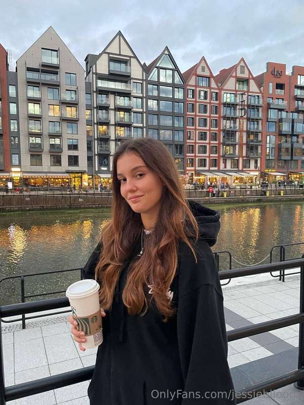 I like coffee, don't you?🥰