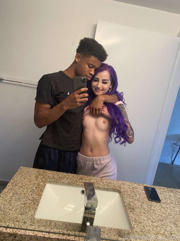 that one time @ruthlessxkid and i shot a porno in his bathro.. 3