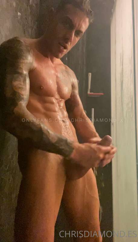 Hey you! l can film for you a special video. 🍆🎥😈