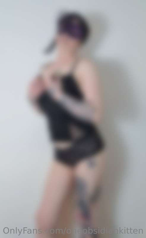 It's time for another set! I hope you're all enjoying these ..