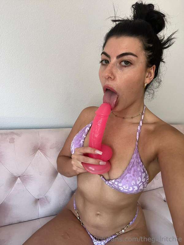 who wants to see how deep it can goooo😏