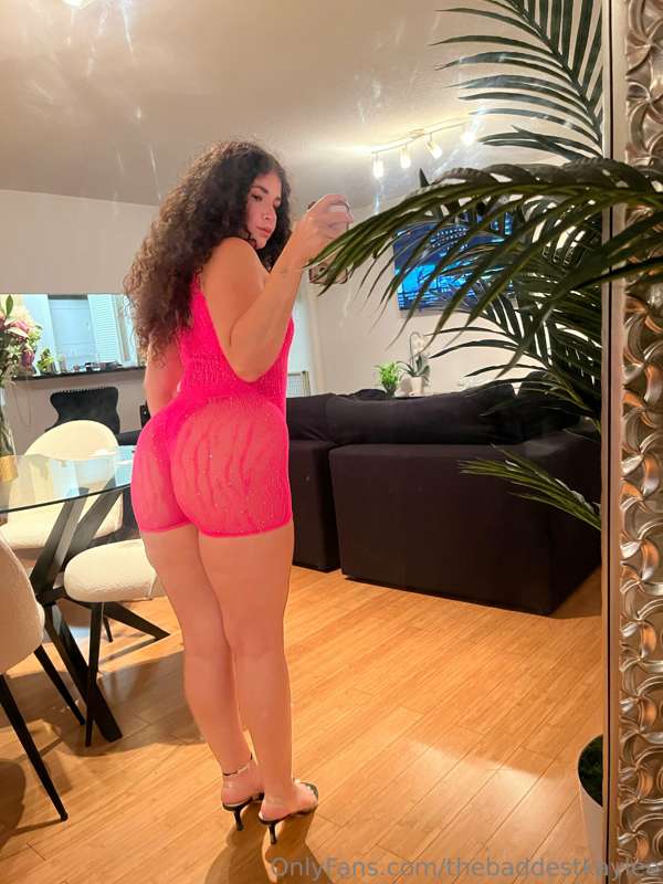 Where's your favorite place to cum on a lady? 💦💦💦