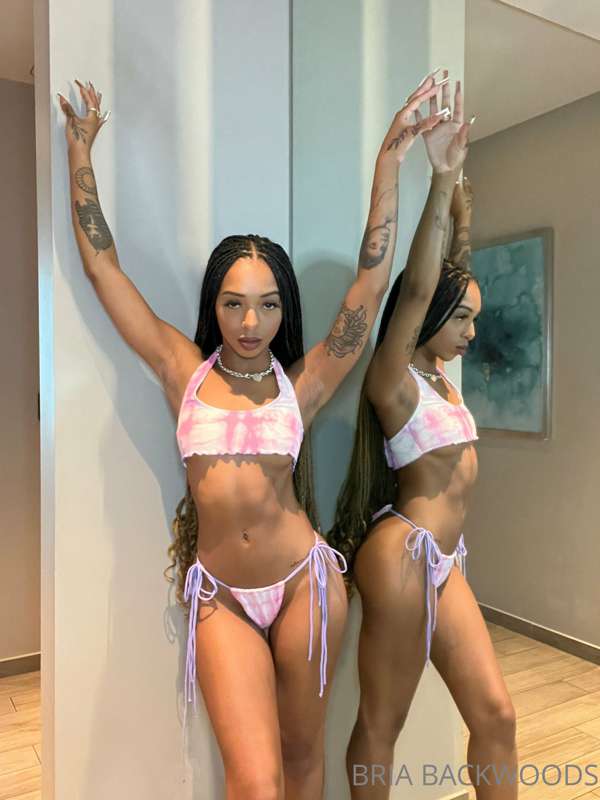 Briabackwoods - Onlyfans - 08 Sep, 2022 4