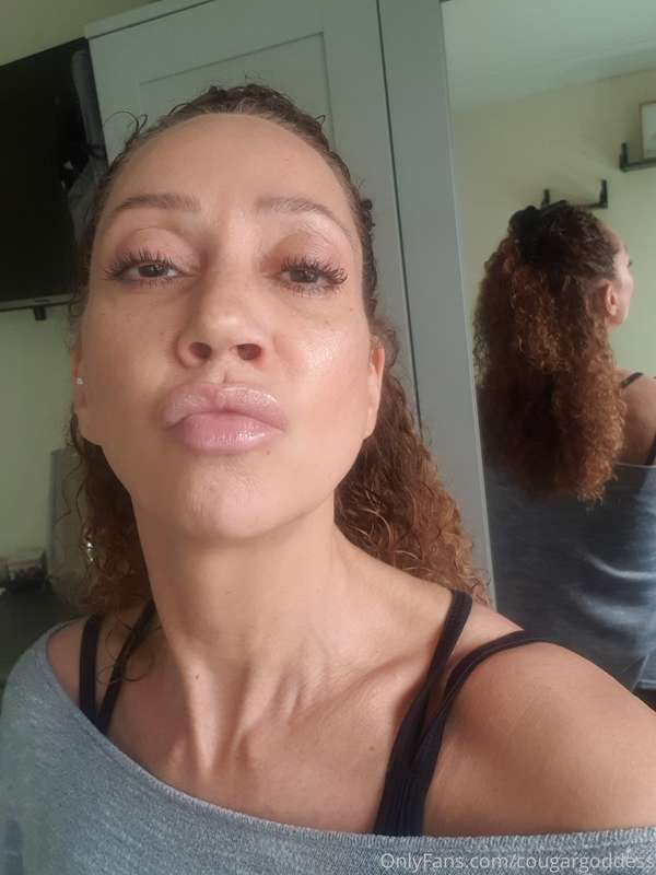 Thecougagoddess - Onlyfans - 02 Nov, 2020