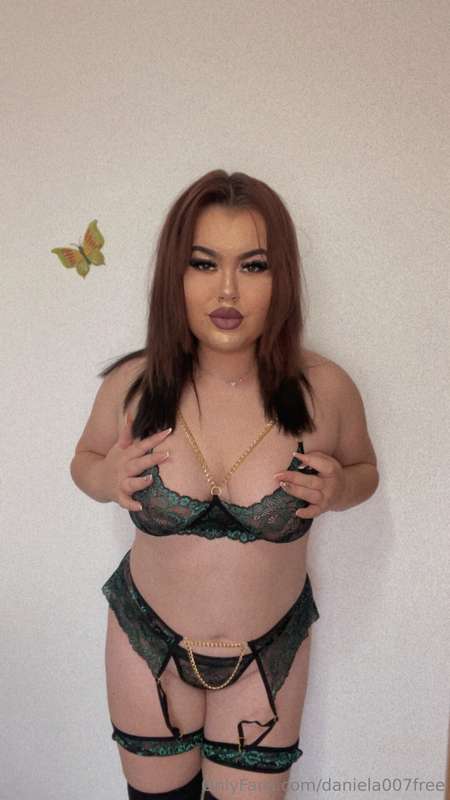 Daniela007Free - Onlyfans - 08 Nov, 2024