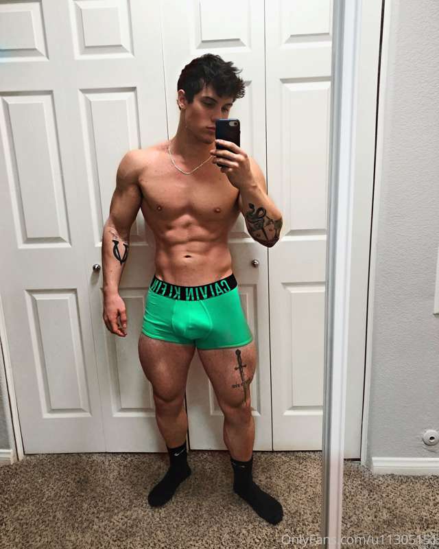 Might be DMing some of you a special lil vid😉💕. Just cause I..
