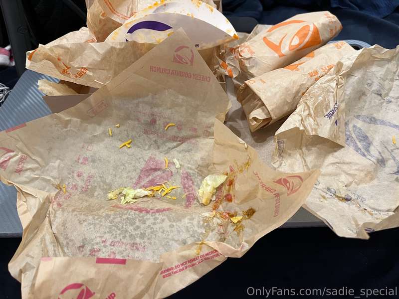  I picked up some Taco Bell on my way home and couldn't wait.. 7