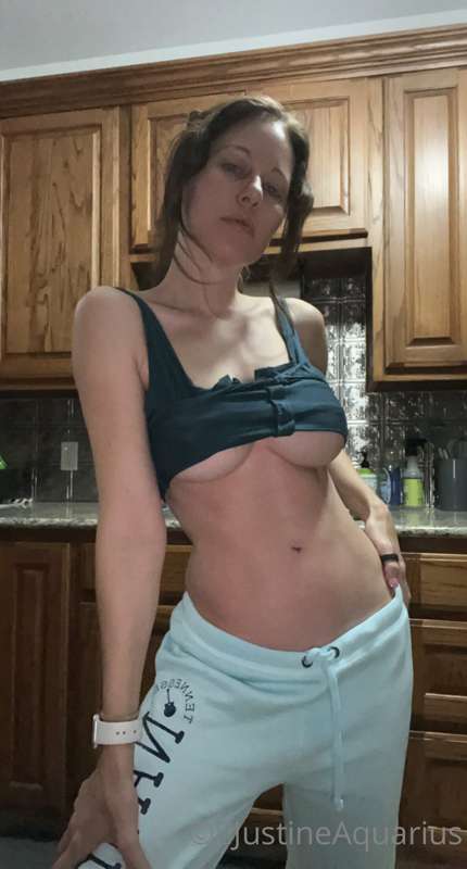 (Y)