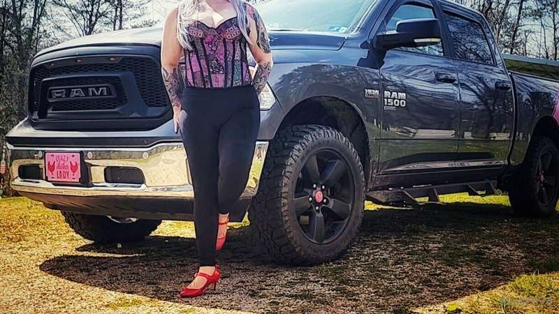 This truck is damn sexy 😍😍😍😍