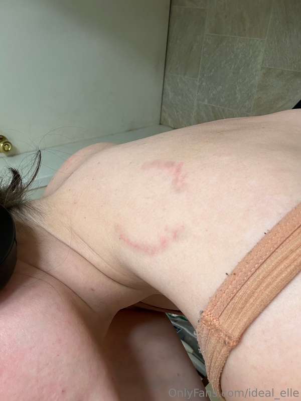 He tried taking bite out of me 😋 2