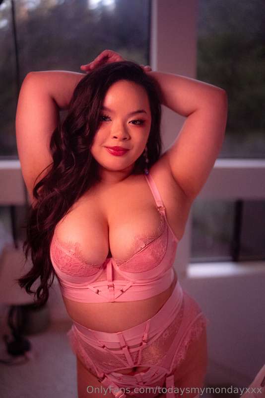 ***POV BLOWJOB W/EVE ***  ***Thick and juicy BIG TITTY*** As.. 2