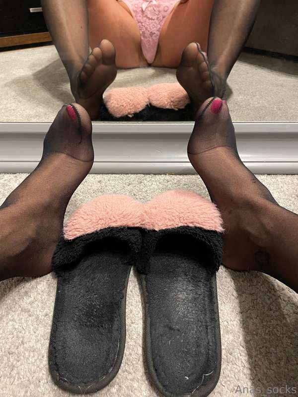 Come taste my nylons 👅 1