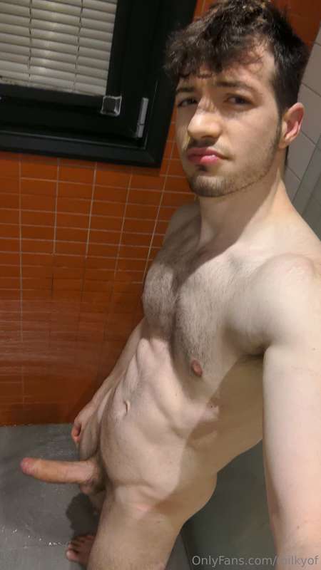 Horny shower pics #1 5