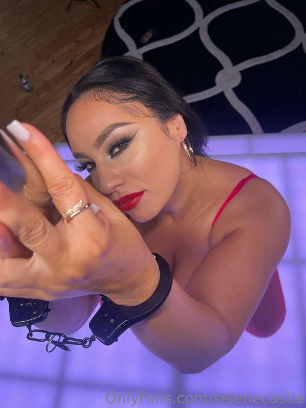 Submissive⛓️❤️‍🔥❤️‍🔥 swipeeeee