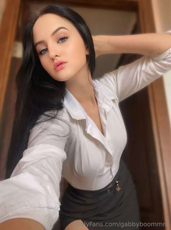 *LIVE SEXTING* Cutie 😇 @tatashyvip 🟢ONLINE NOW🟢 You won't re..
