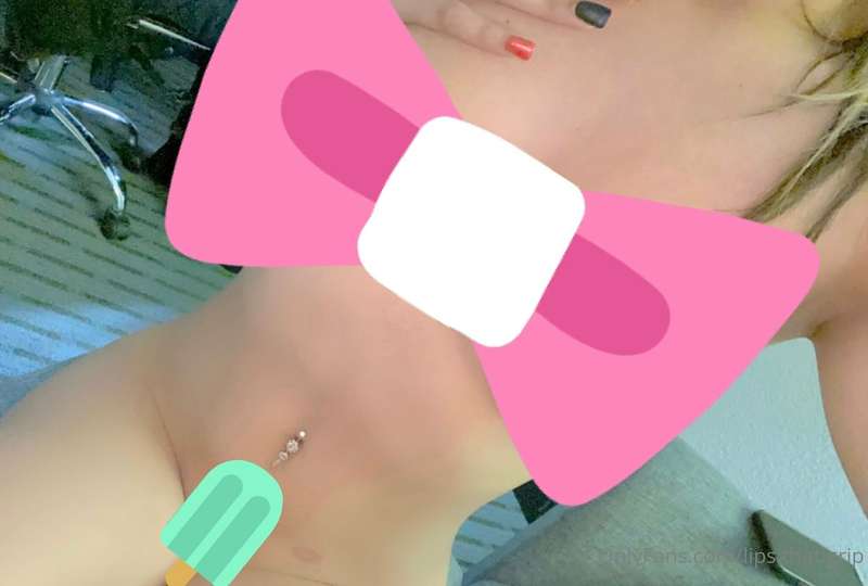 😜
