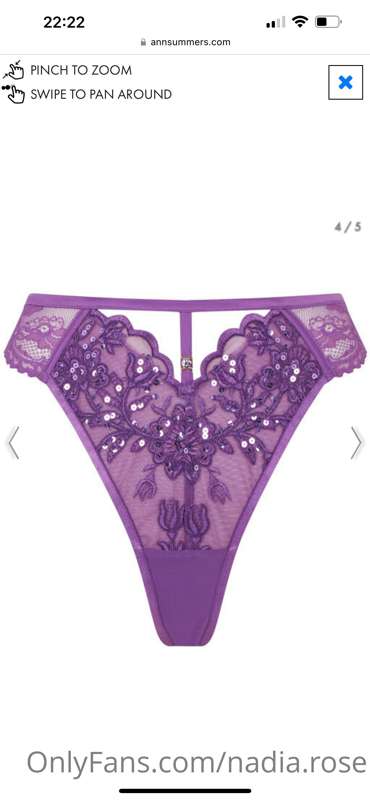 I want the new Ann Summers sequin set so bad 🥺🥺 Treat me and..