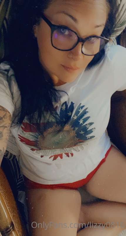 Lizzy0816 - Onlyfans - 19 Jul, 2022