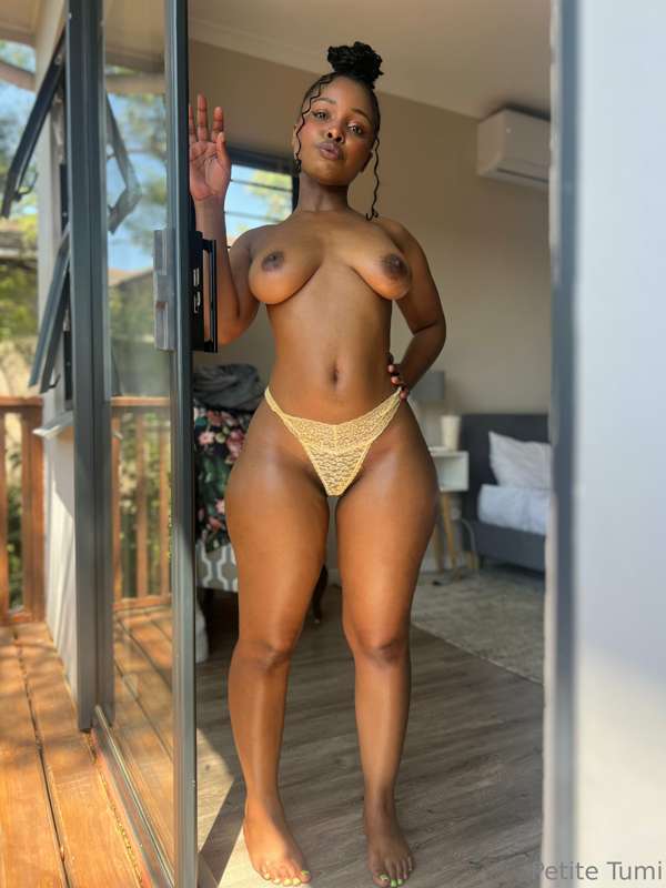 Petitetumi - Onlyfans - 06 Nov, 2023
