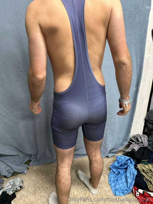 Wrestling singlet wearing private! 30