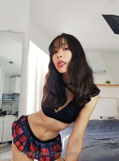 ## @aniaross_free My fav fetishes are blowjob & masturbation..