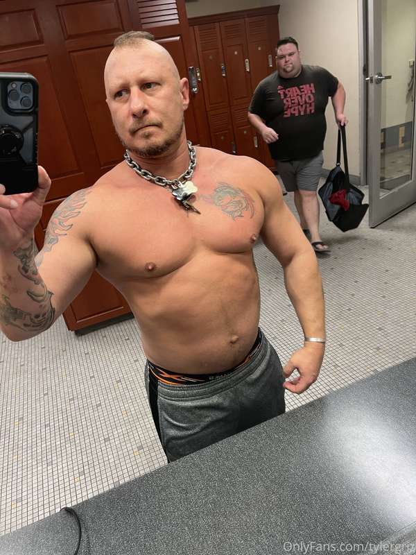 Trying to make some body changes! Get bigger and Tone this a..