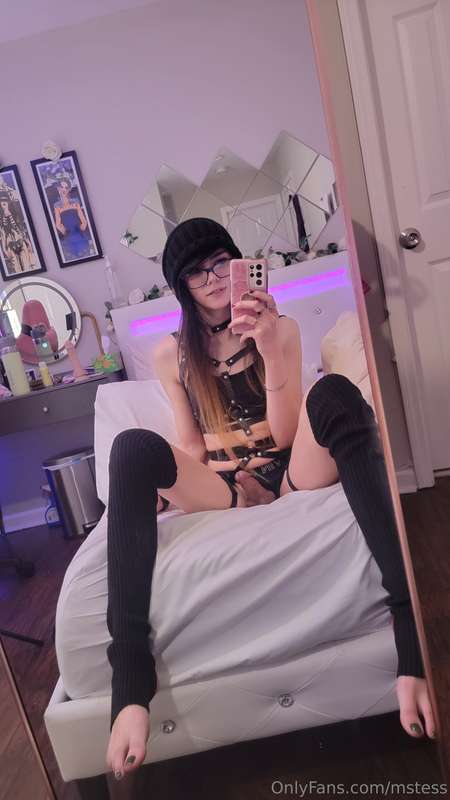 Just your average gothy girl... that also likes making you c.. 10