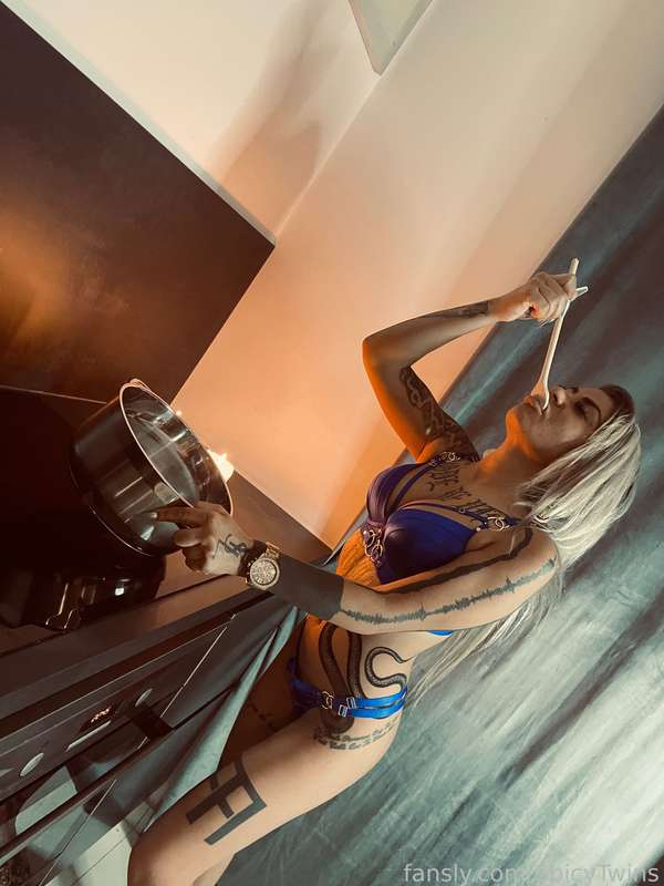 Bella_Summers - Fansly - 29 Sep, 2024 3