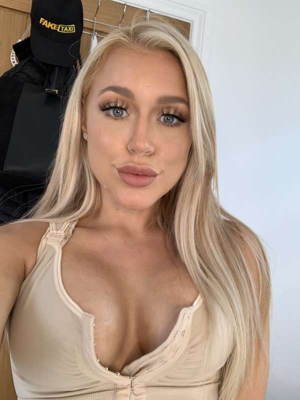 First look at my new boobs! Still need to wear the support b.. 12