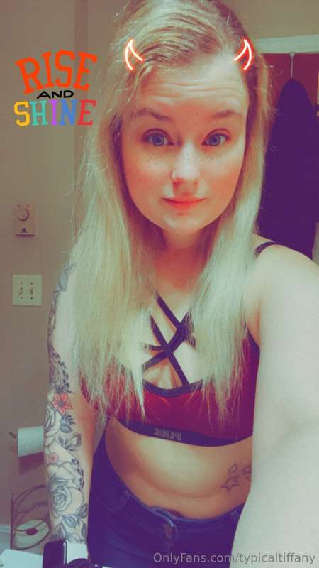 Typicaltiffany - Onlyfans - 10 Jan, 2024