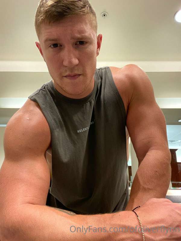 Big *COCK* is Cumming💦