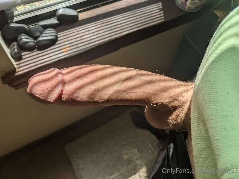 just saying hey 😝 swipe to the end for a surprise ‼️ 2