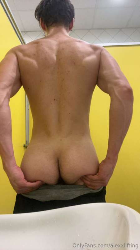Unlock To See My Tight Hole After Today’s Workout Session. 😈..