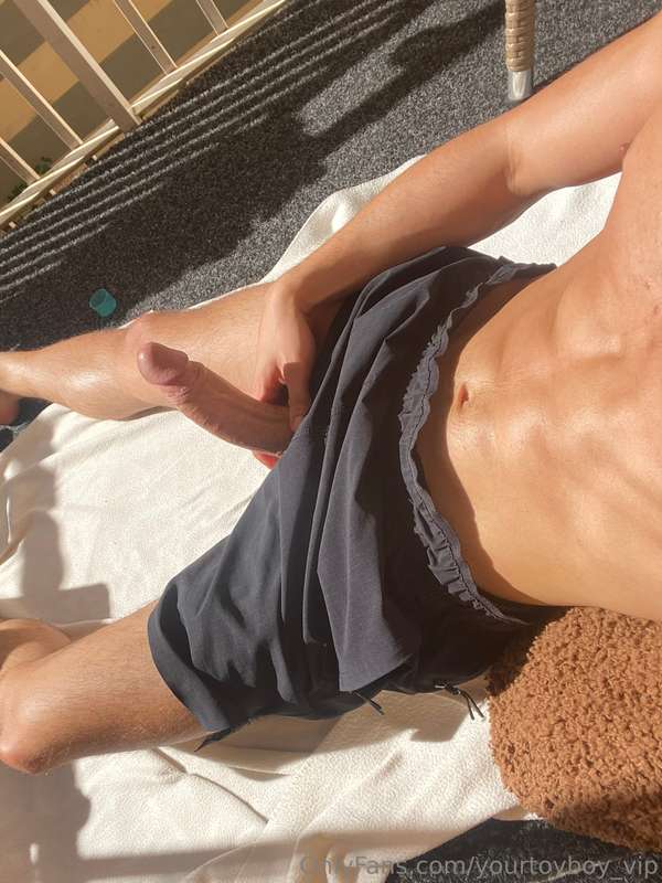 Do you want some vitamin-D?☀️🥵 4