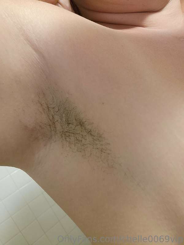 Photo and clip set of hairy armpits and kitty... about 2 wee..