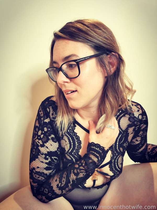 Innocenthotwife - Fansly - 19 Nov, 2021 3